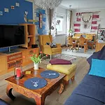 Zum Wohlfühlen Und Mehr Apartamento *